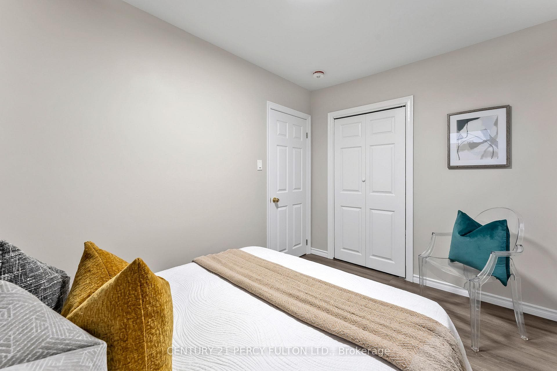 66 Kings Crescent photo 13