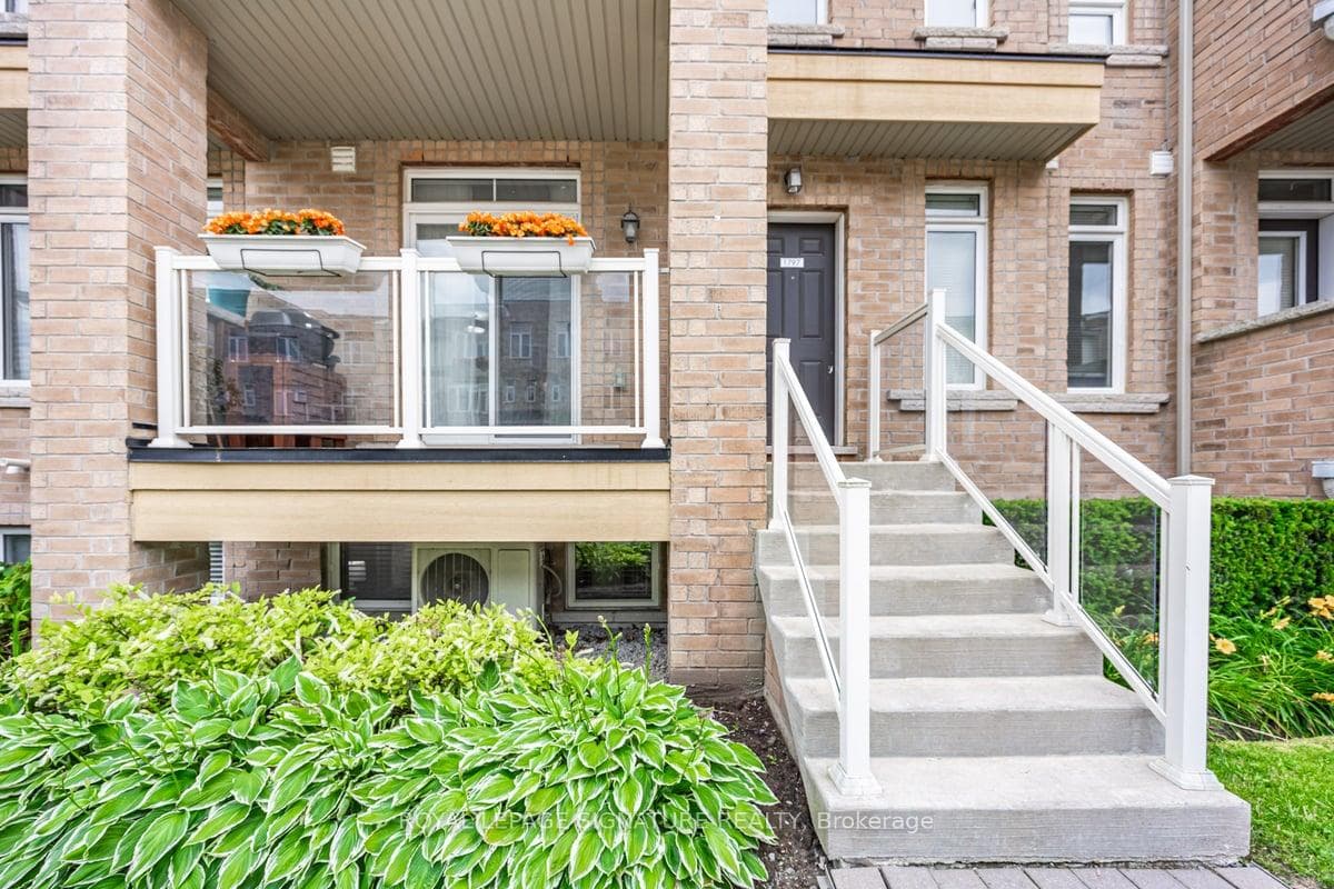 1797 Rex Heath Drive Unit 236 photo 3