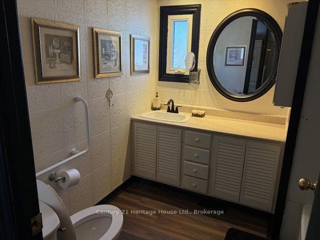 Unit 17 -302694 Douglas Street photo 13