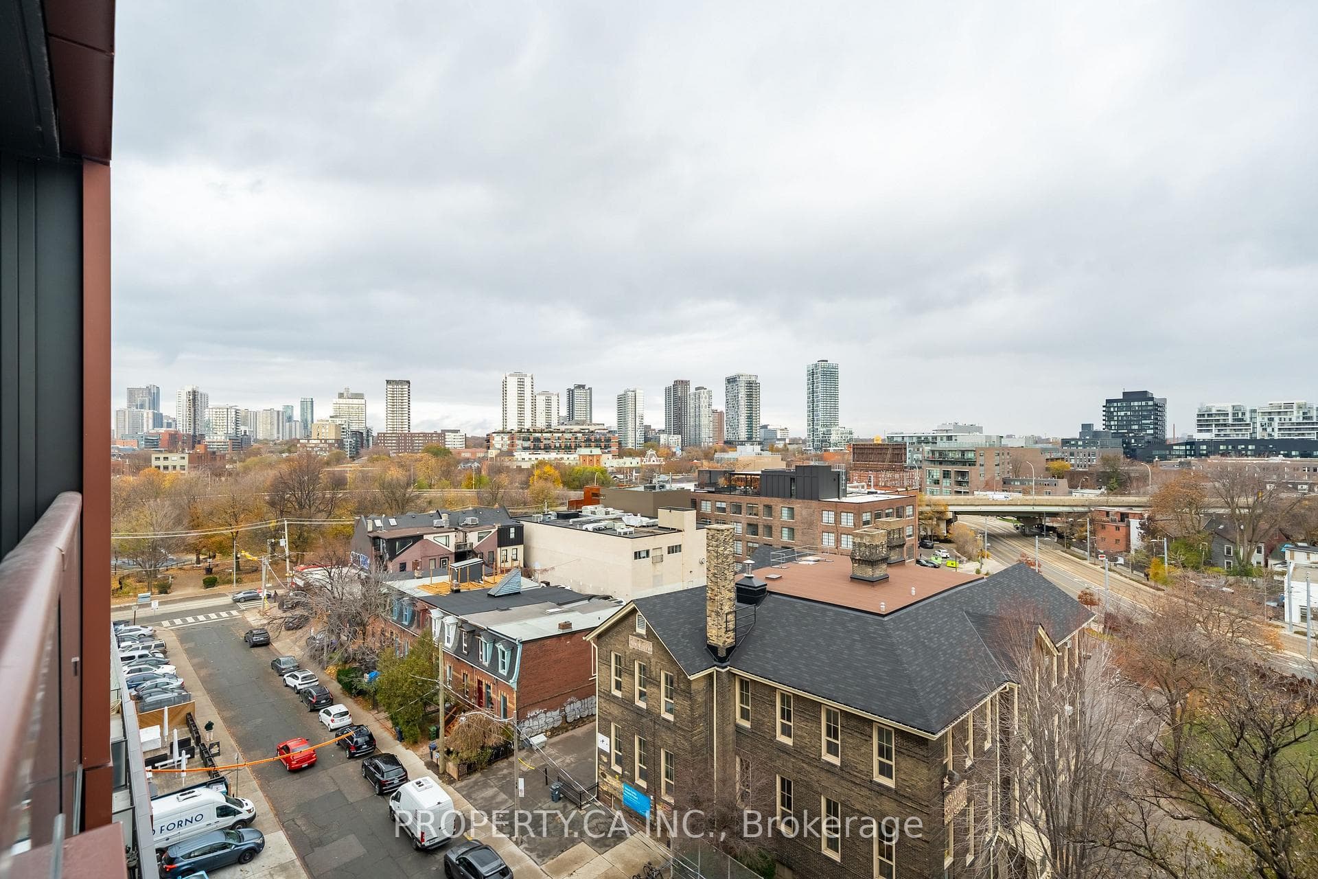 28 Eastern Avenue Unit 710 photo 15