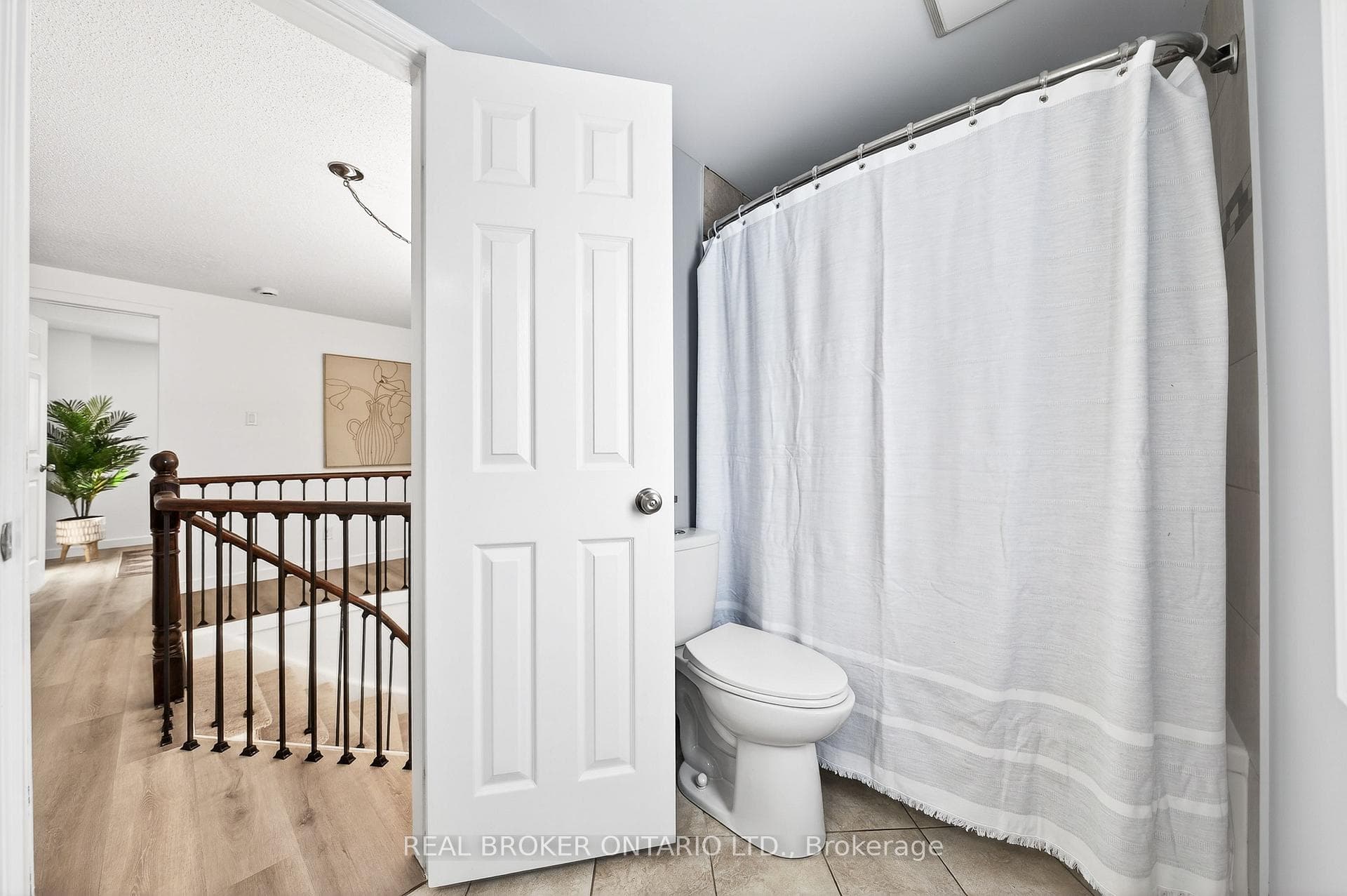 243 Highview Drive photo 30