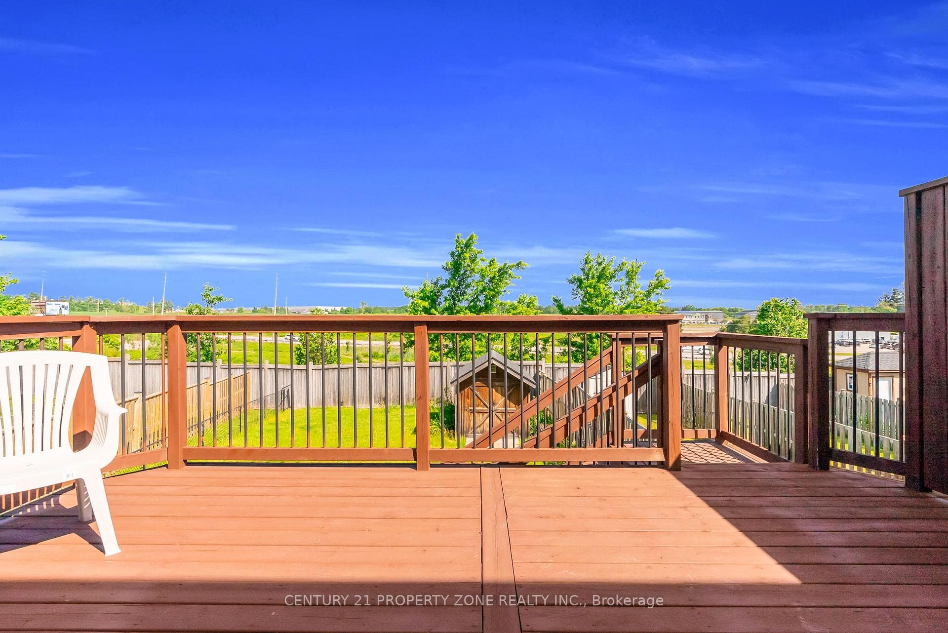 75 Benjamin Crescent photo 41