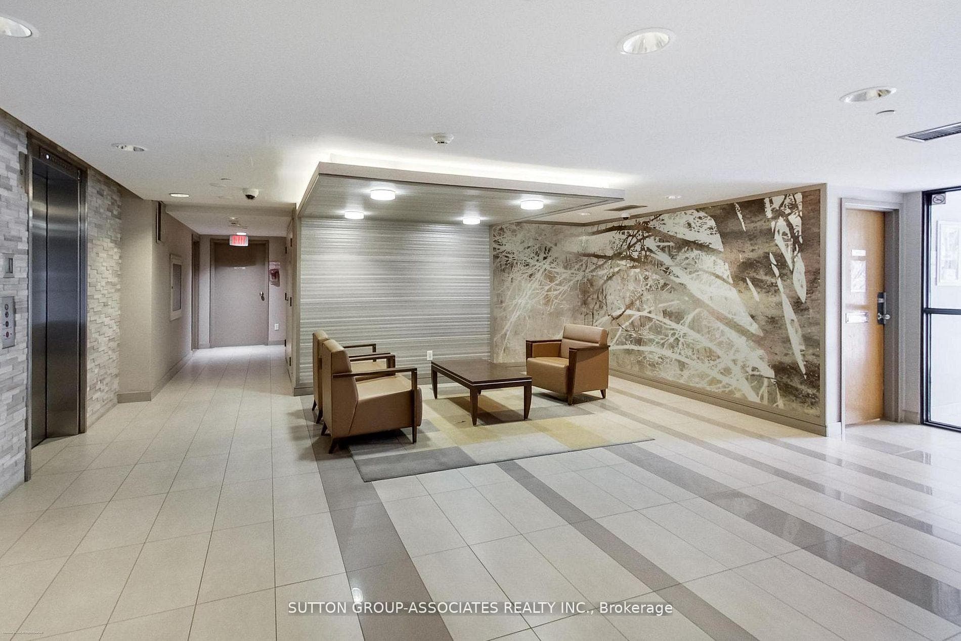 250 Jarvis Street Unit 804 photo 26