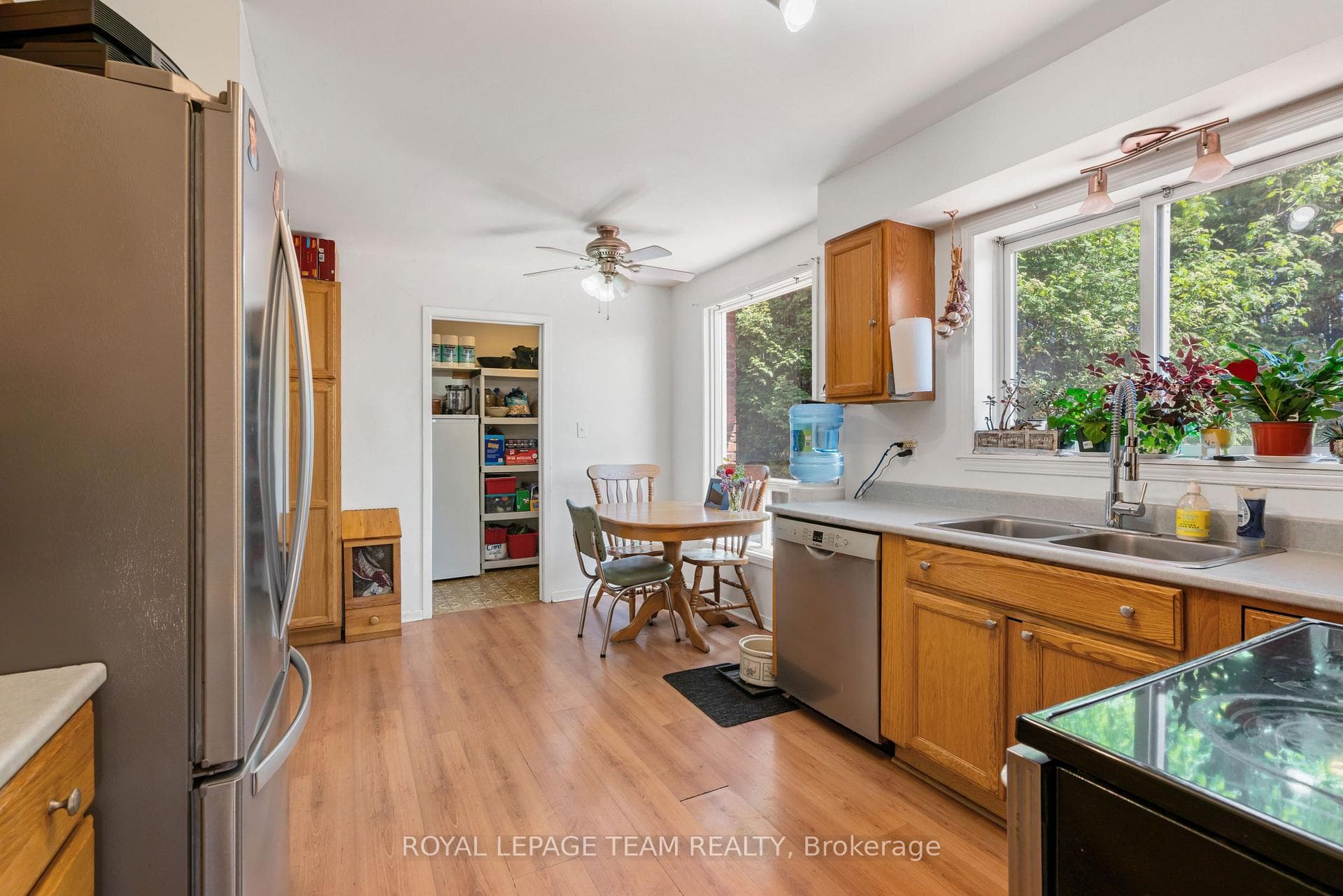 5687 Cherry Street photo 15