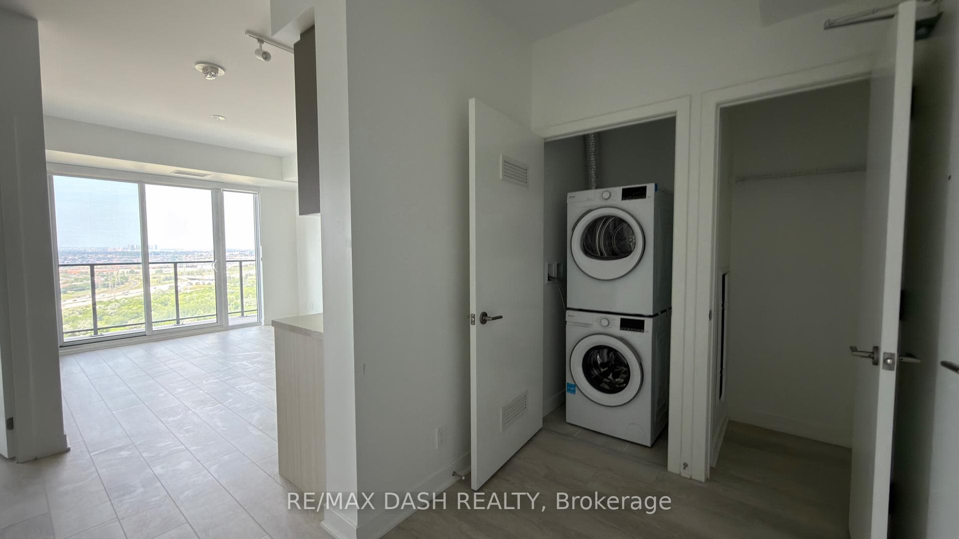10 Flavelle Trail Unit 2201 photo 9