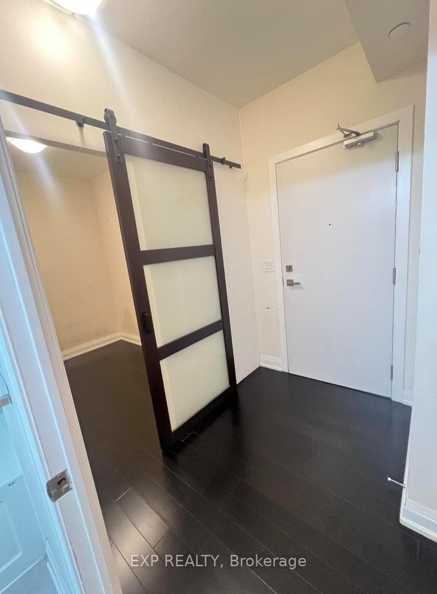 510 Curran Place Unit 4002 photo 3