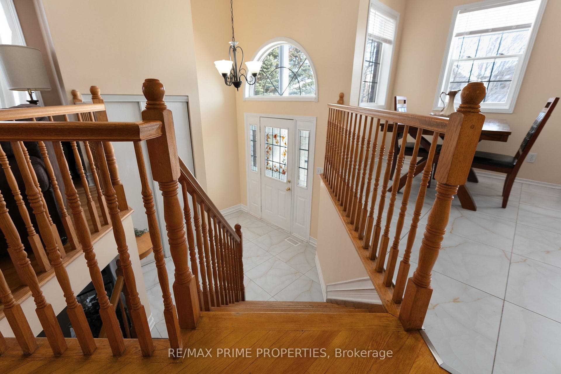 1567 Rumford Drive photo 3