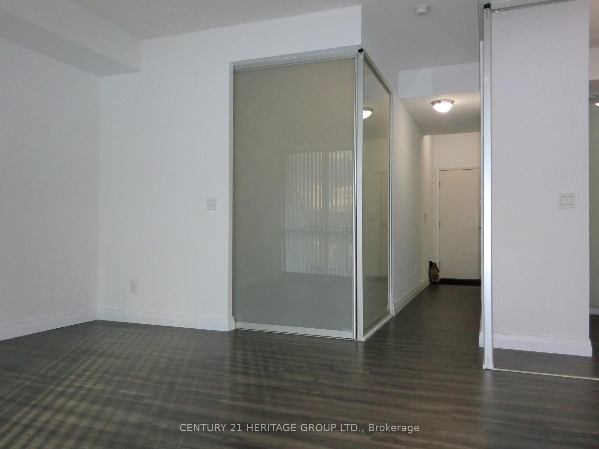 220 Victoria Street Unit 1105 photo 15