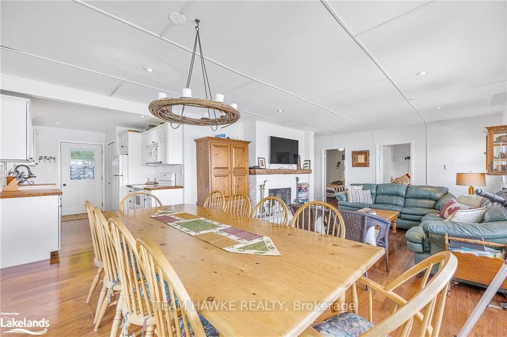 147 Mcarthur Drive photo 12