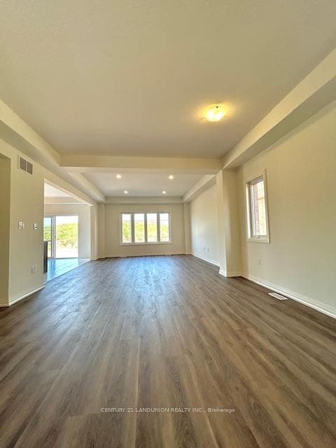 117 Acacia Road photo 6