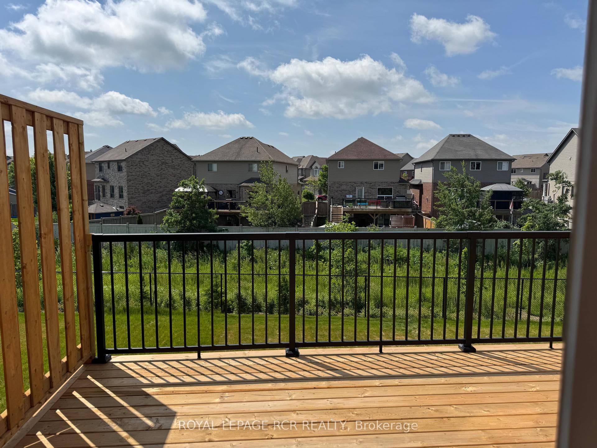 690 Broadway Avenue Unit 8 photo 9