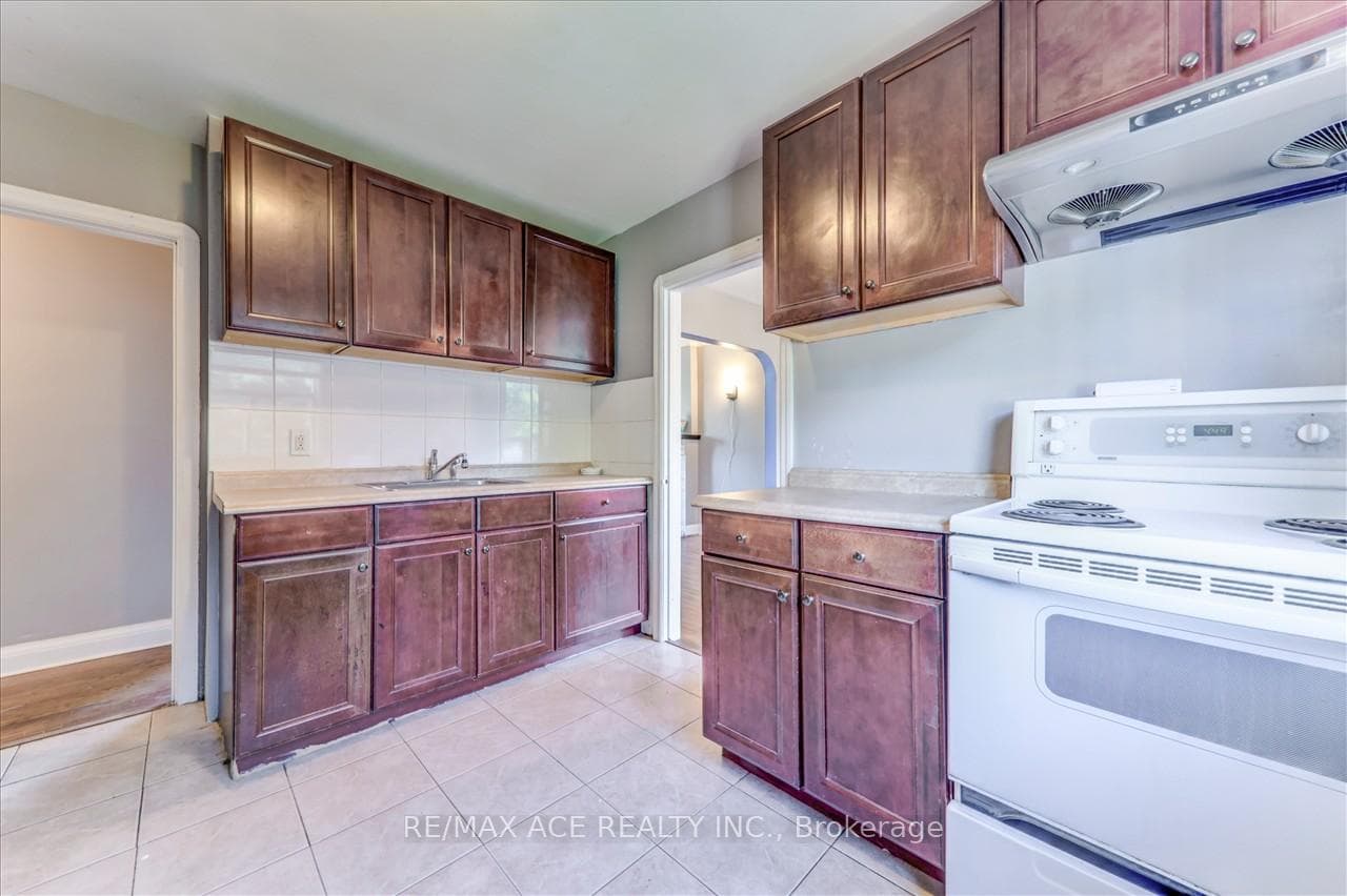 42 Cree Avenue photo 12