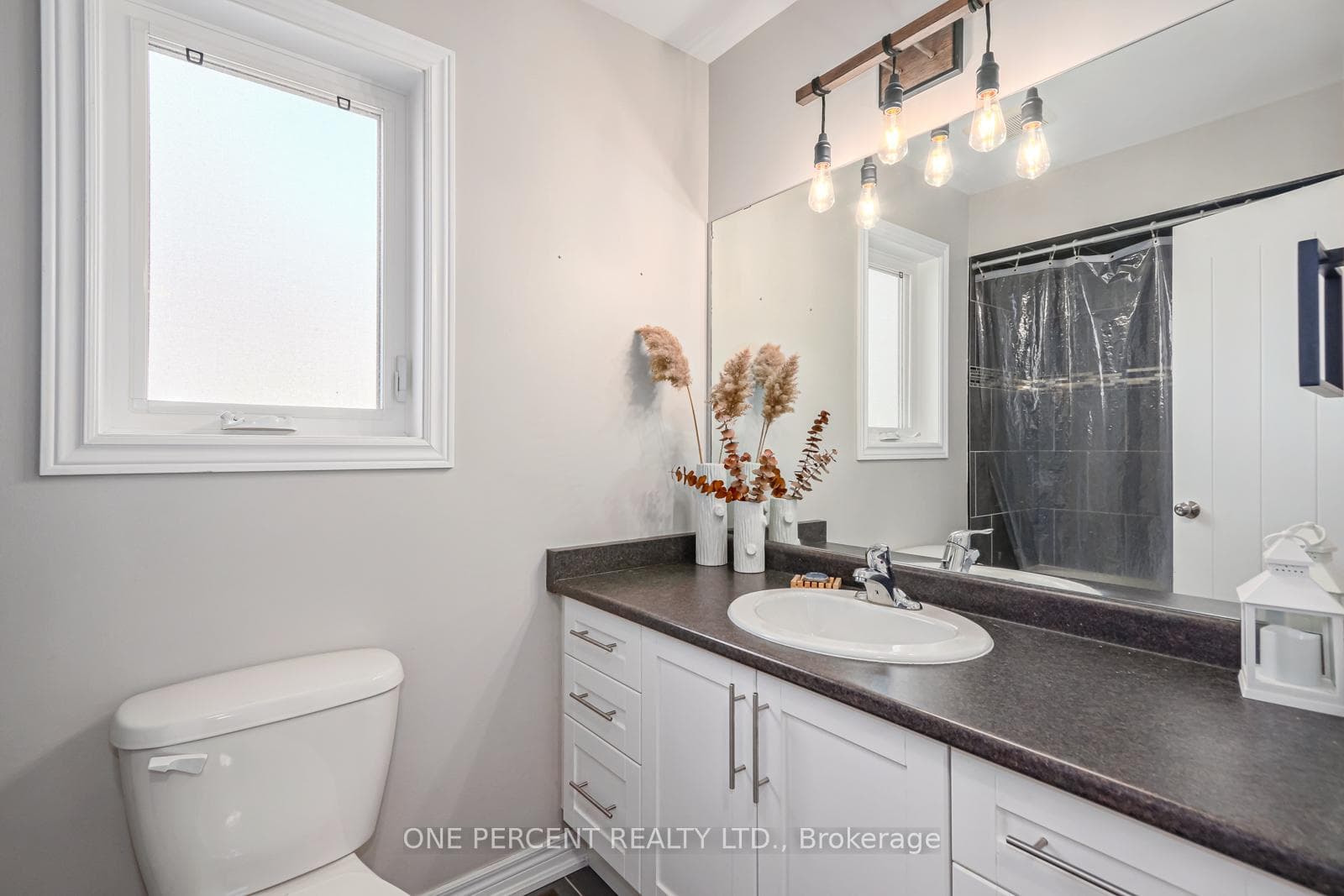 83 40th Street photo 26