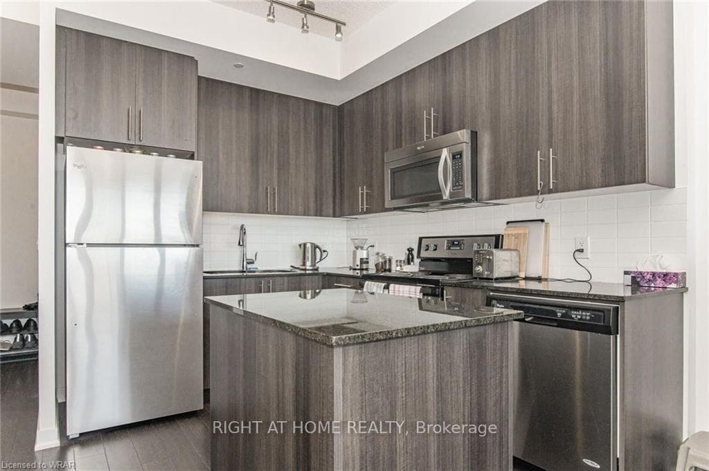 85 Duke Street Unit 1401 photo 6