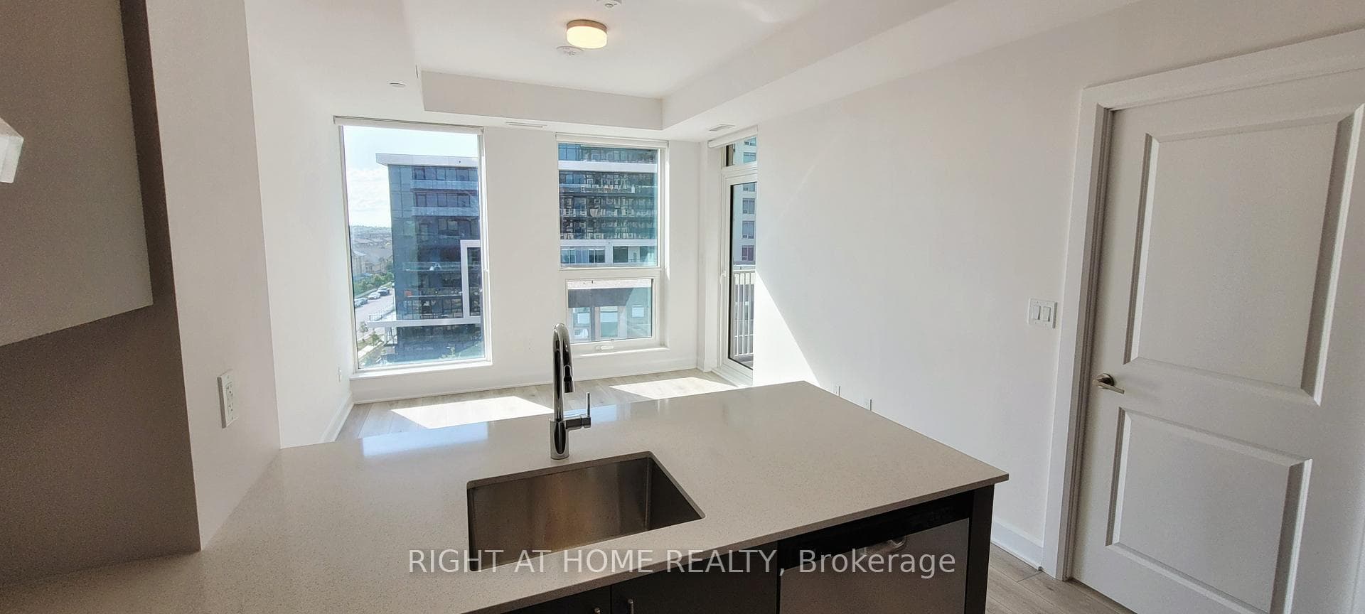 3240 William Coltson Avenue Unit 624 photo 15