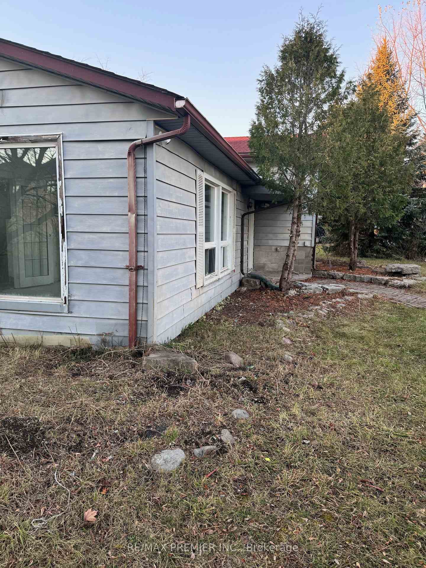 Front South corner of house