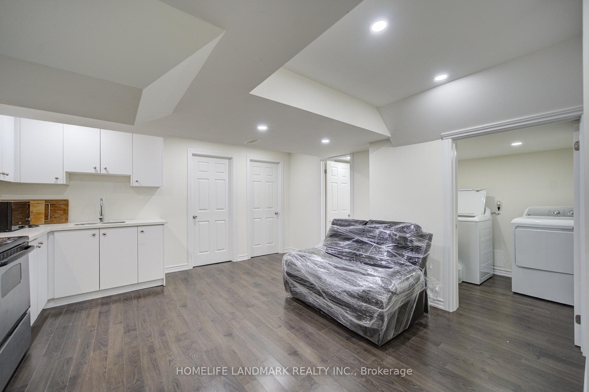 77 McCague Avenue photo 41