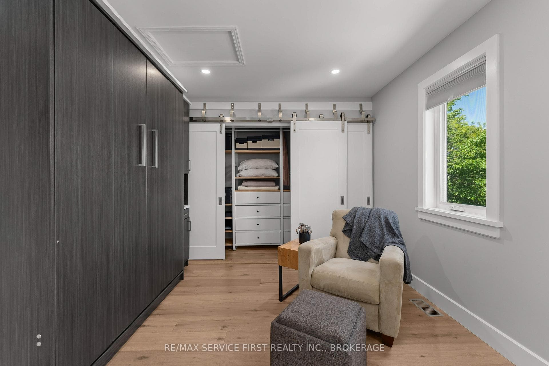15 Grange Street photo 35