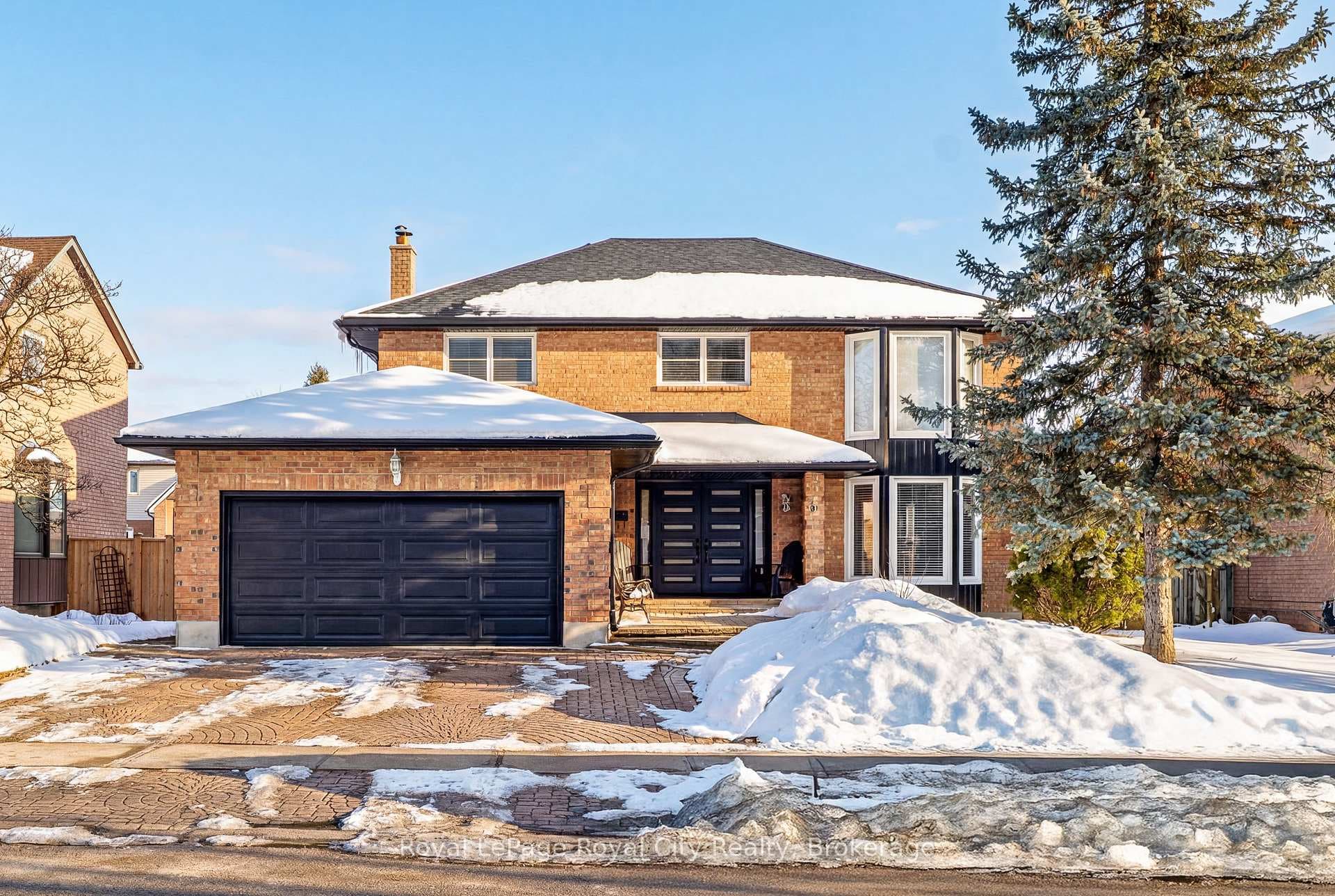9 Kortright Road photo 1
