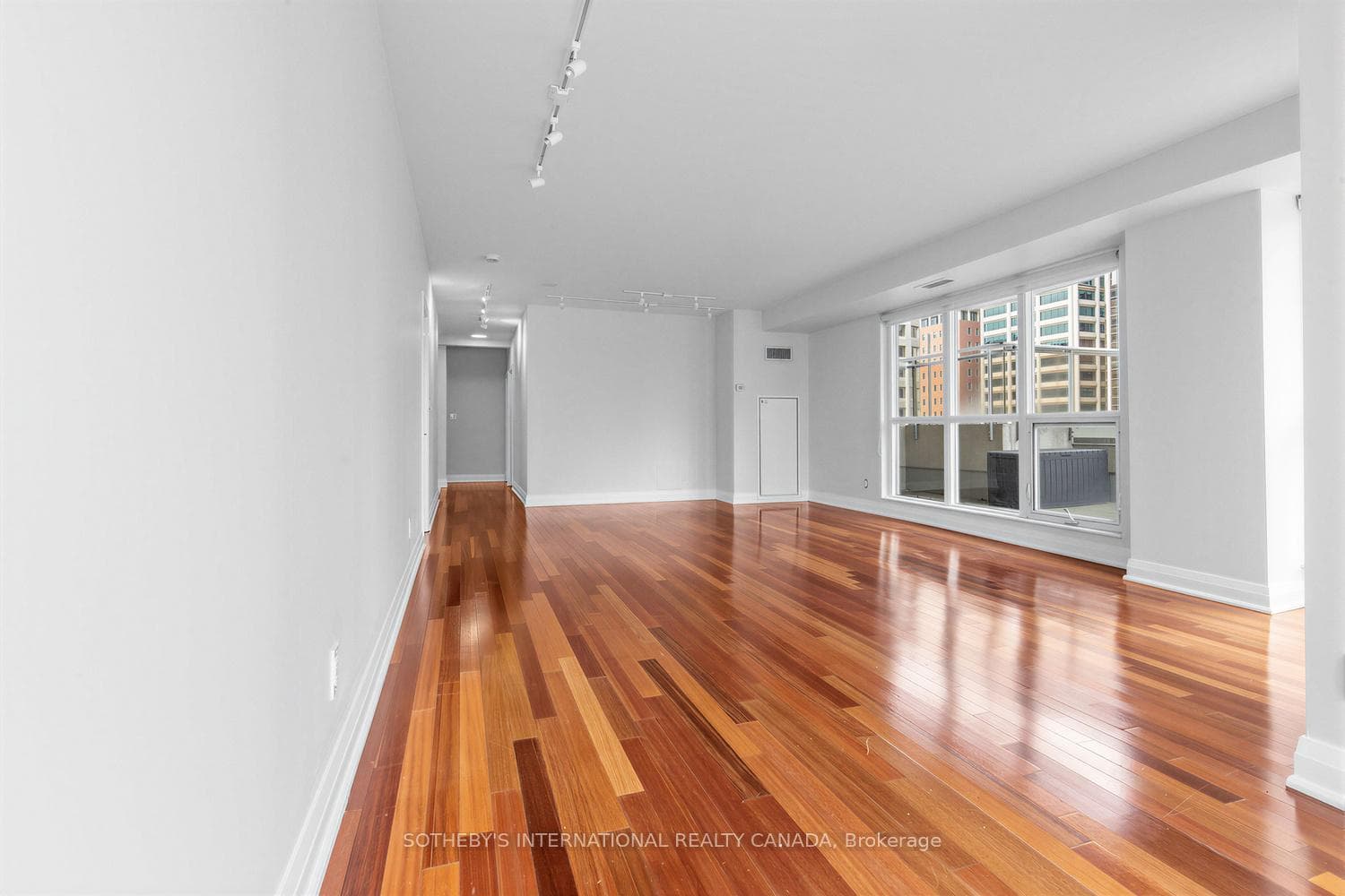 1430 Yonge Street Unit 601 photo 7