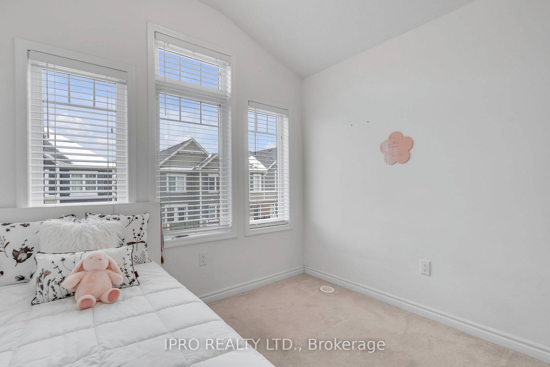 1000 Asleton Boulevard Unit 106 photo 24