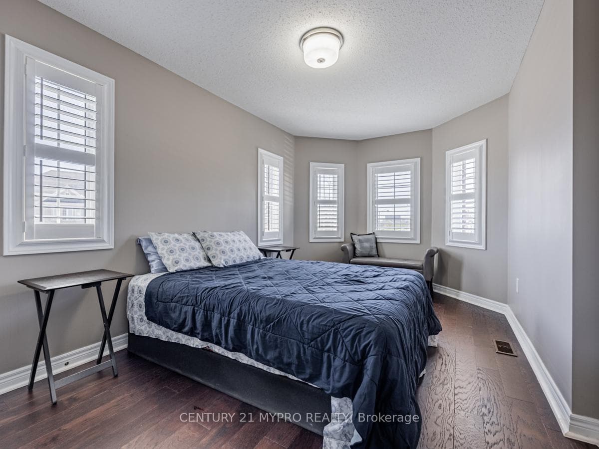 108 Whitefoot Crescent photo 26