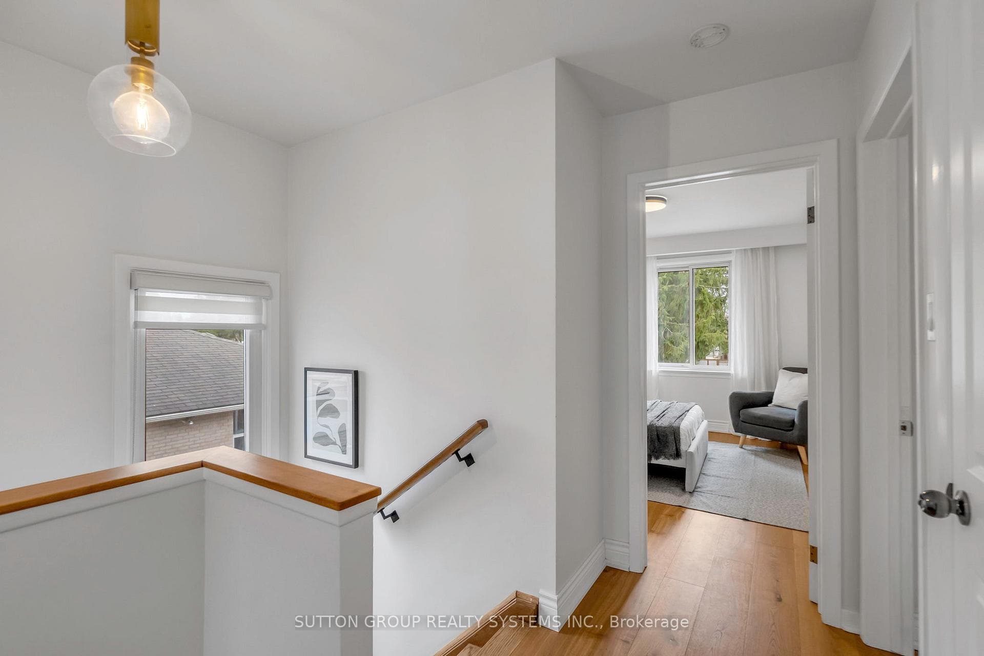 60 Shaver Avenue photo 20