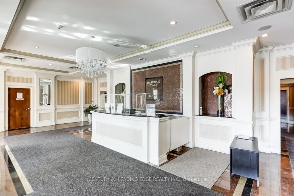 6 Rosebank Drive Unit 10F photo 3