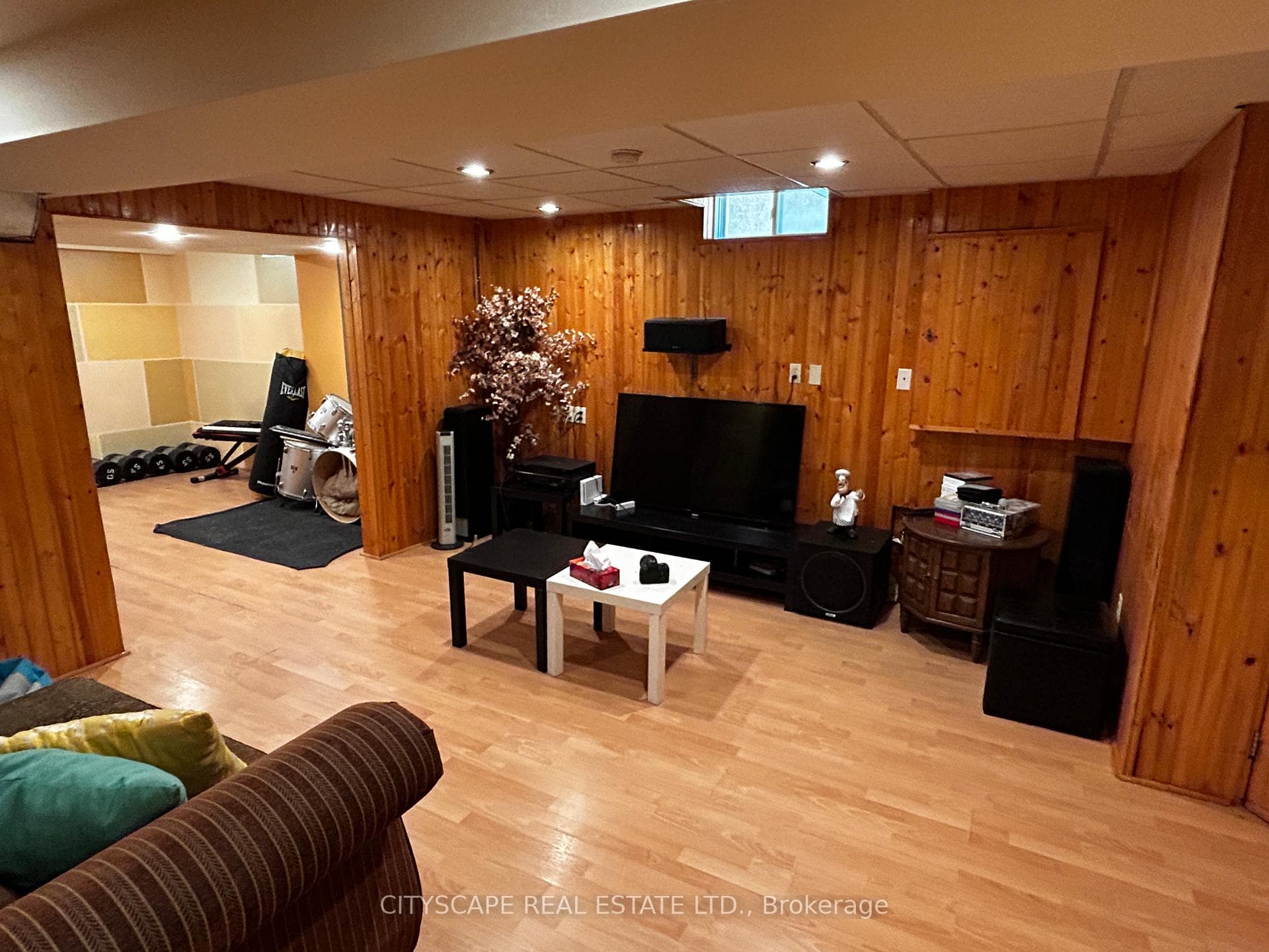 493 Cottagers Green Drive photo 19