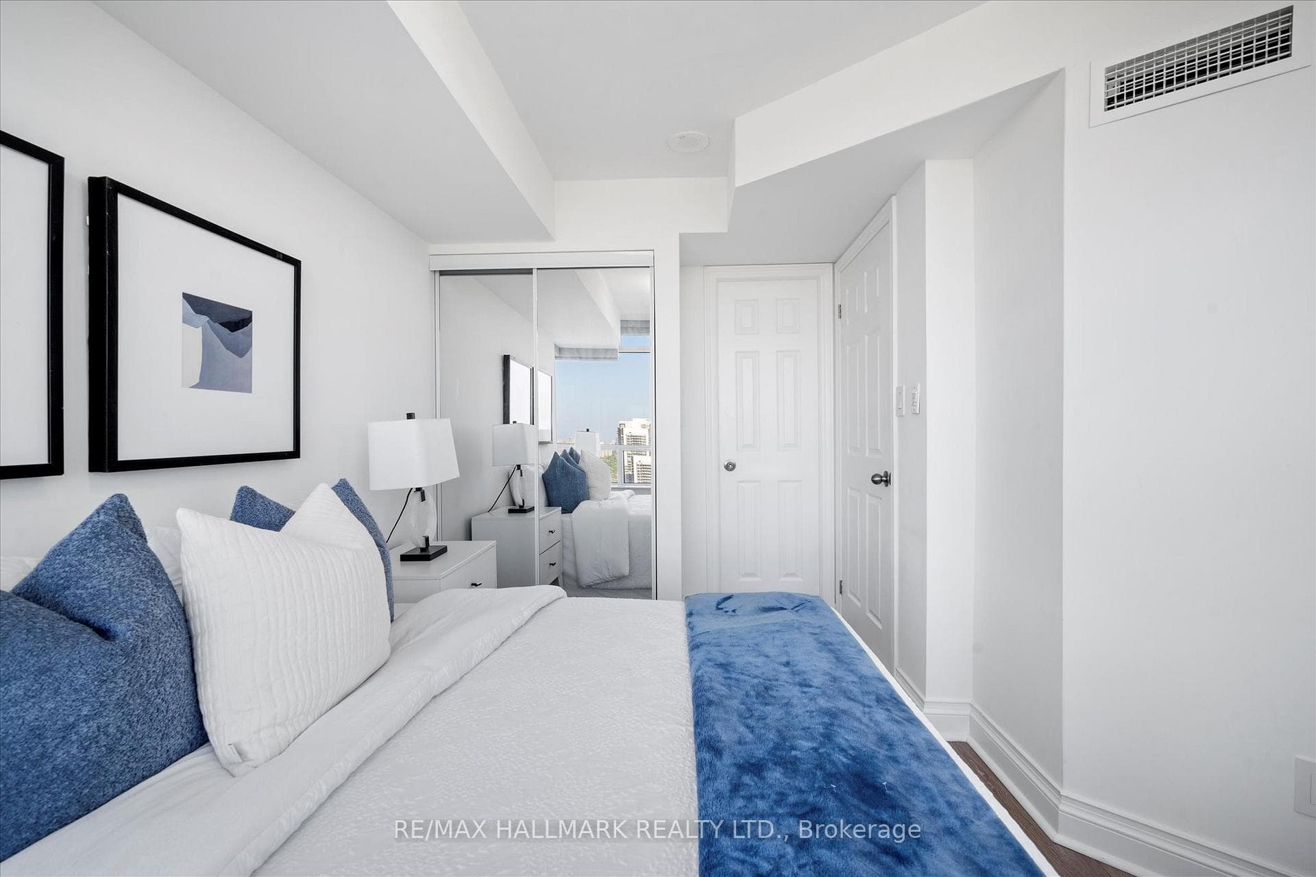 3 Rean Drive Unit 2506 photo 20