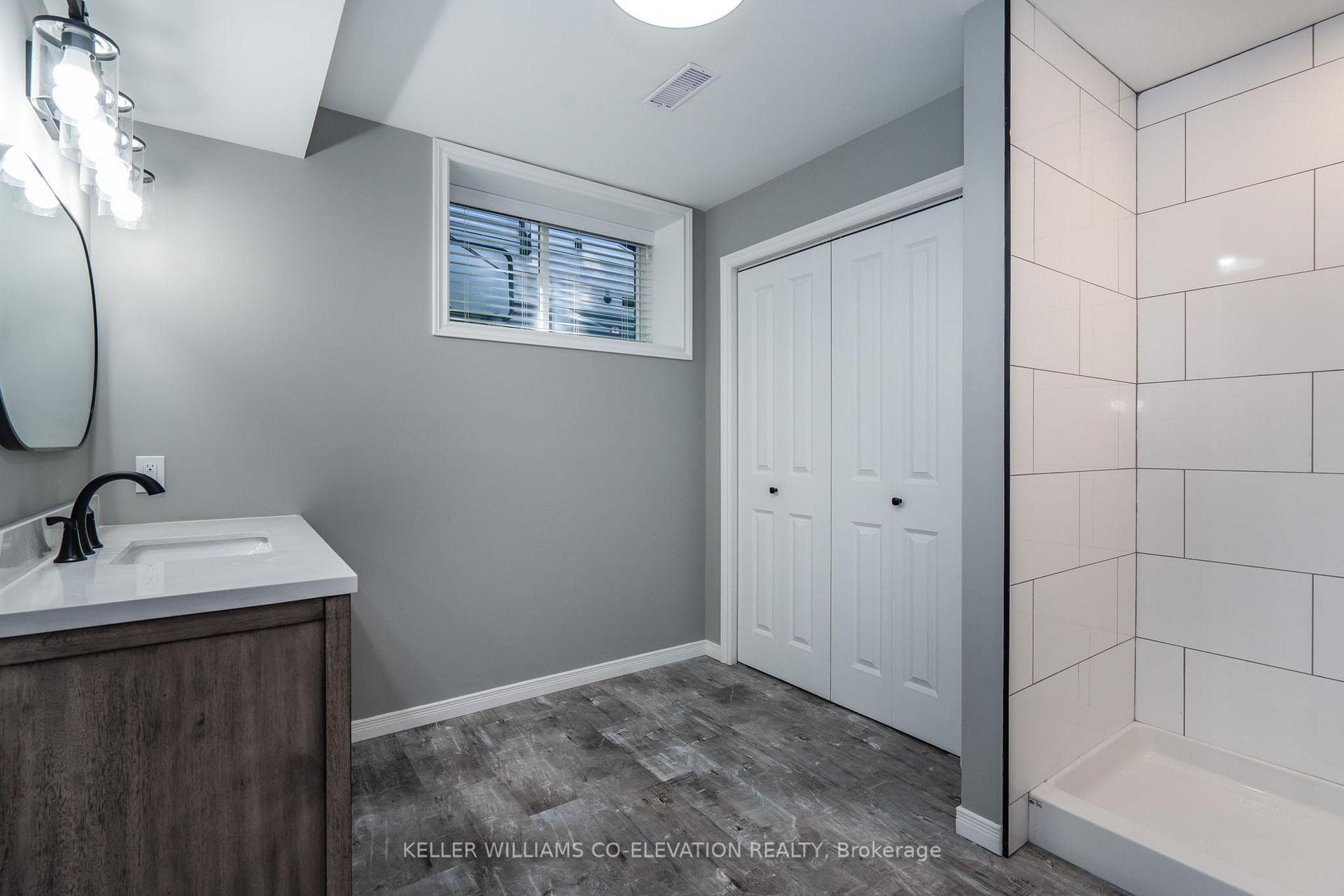 16 Tall Pines Drive photo 30