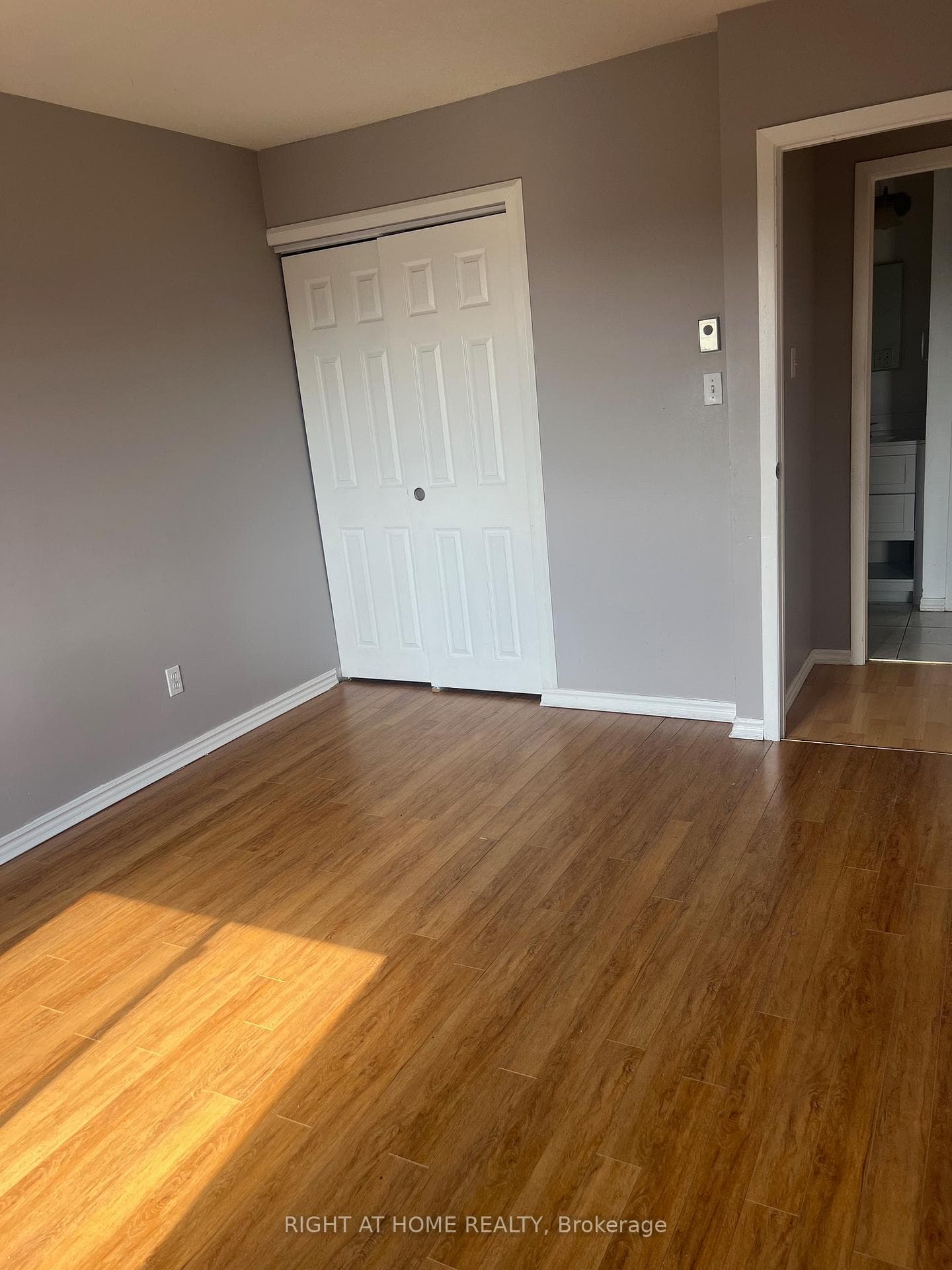 1096 Jalna Boulevard Unit 91 photo 17