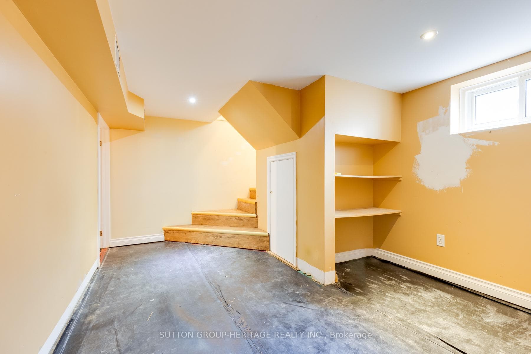 1022 Hortop Street photo 24