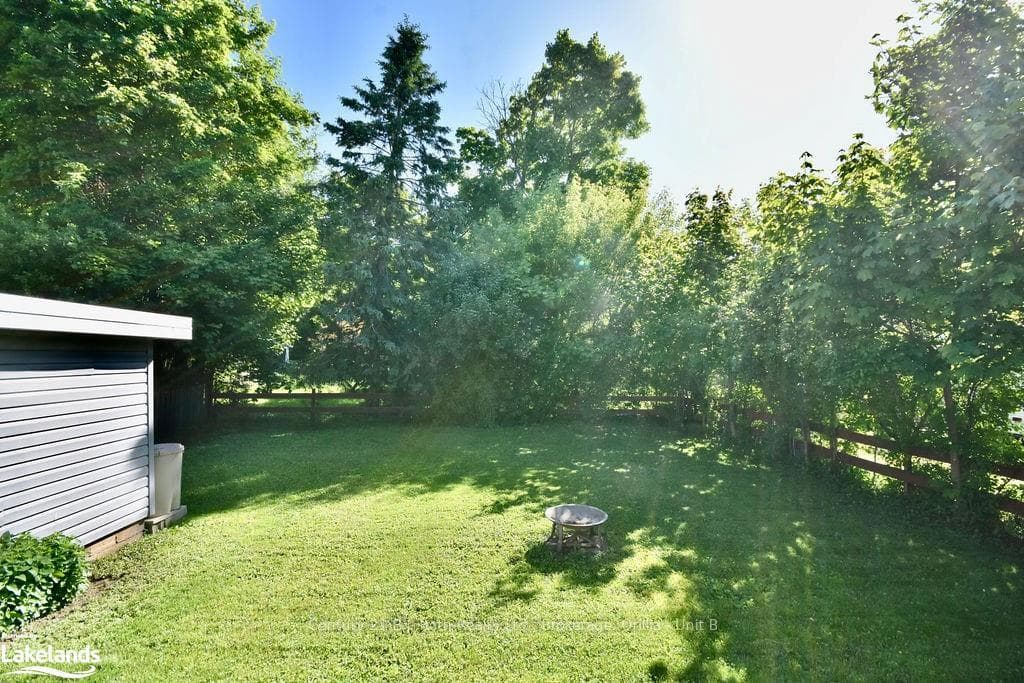 120 WESTMOUNT Drive photo 32