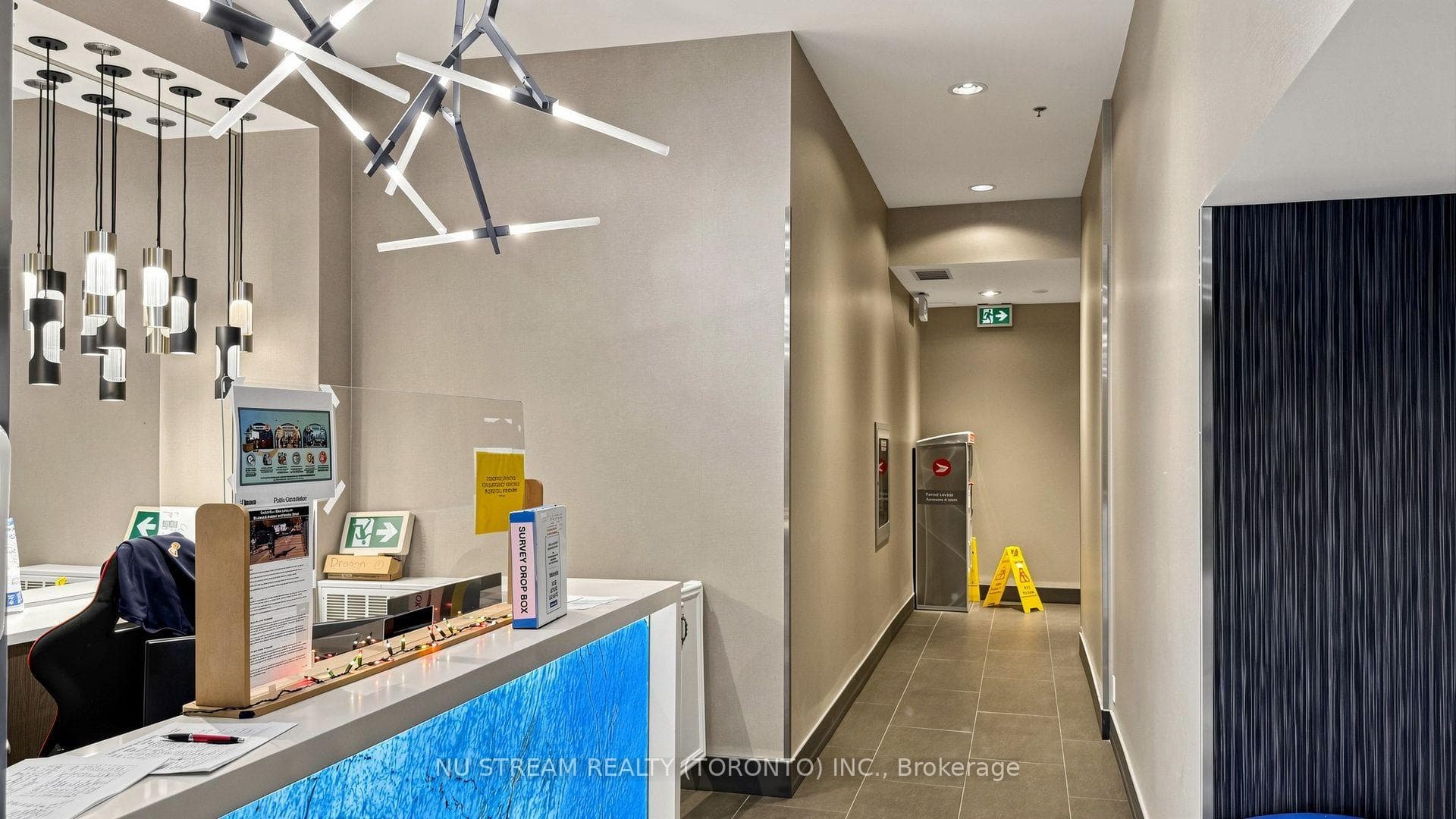 10 Willison Square Unit 708 photo 5