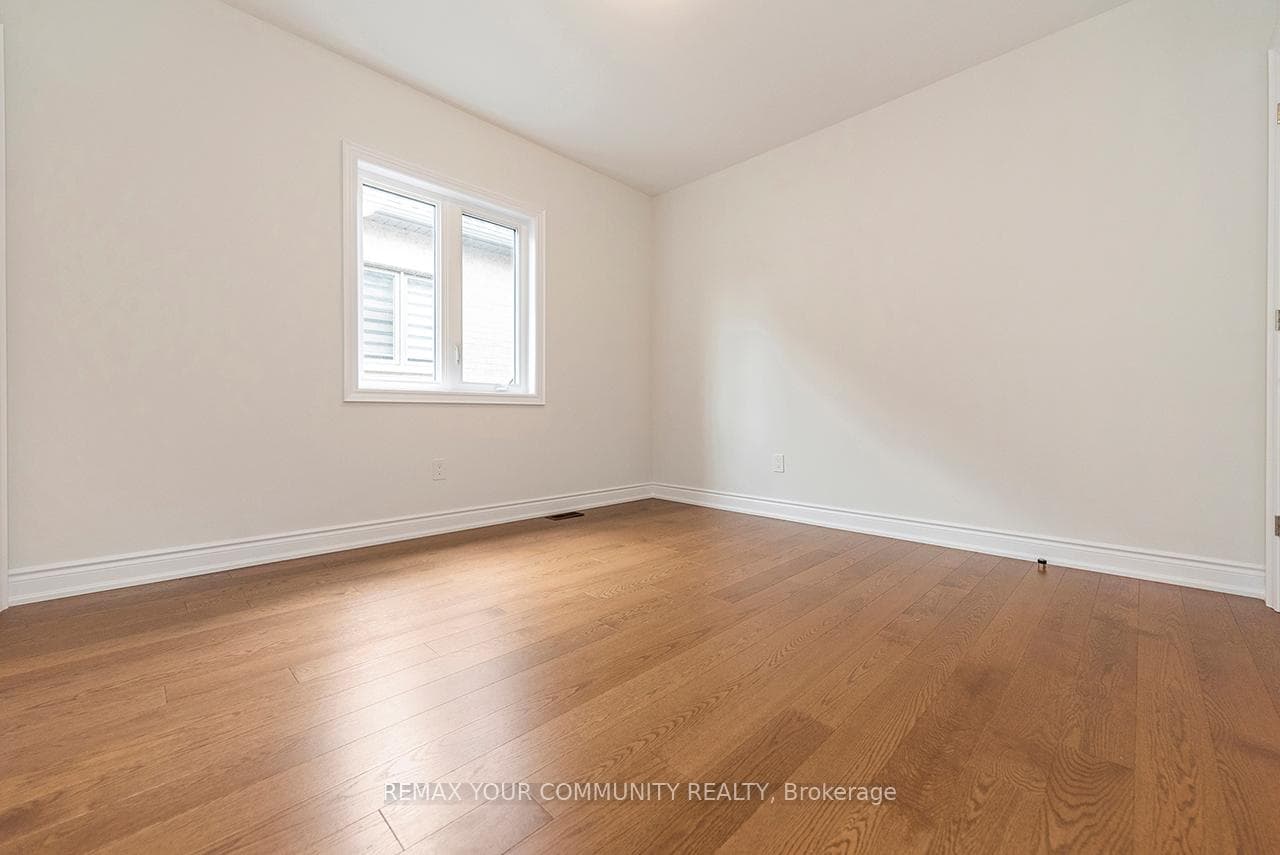 109 James Walker Avenue photo 15