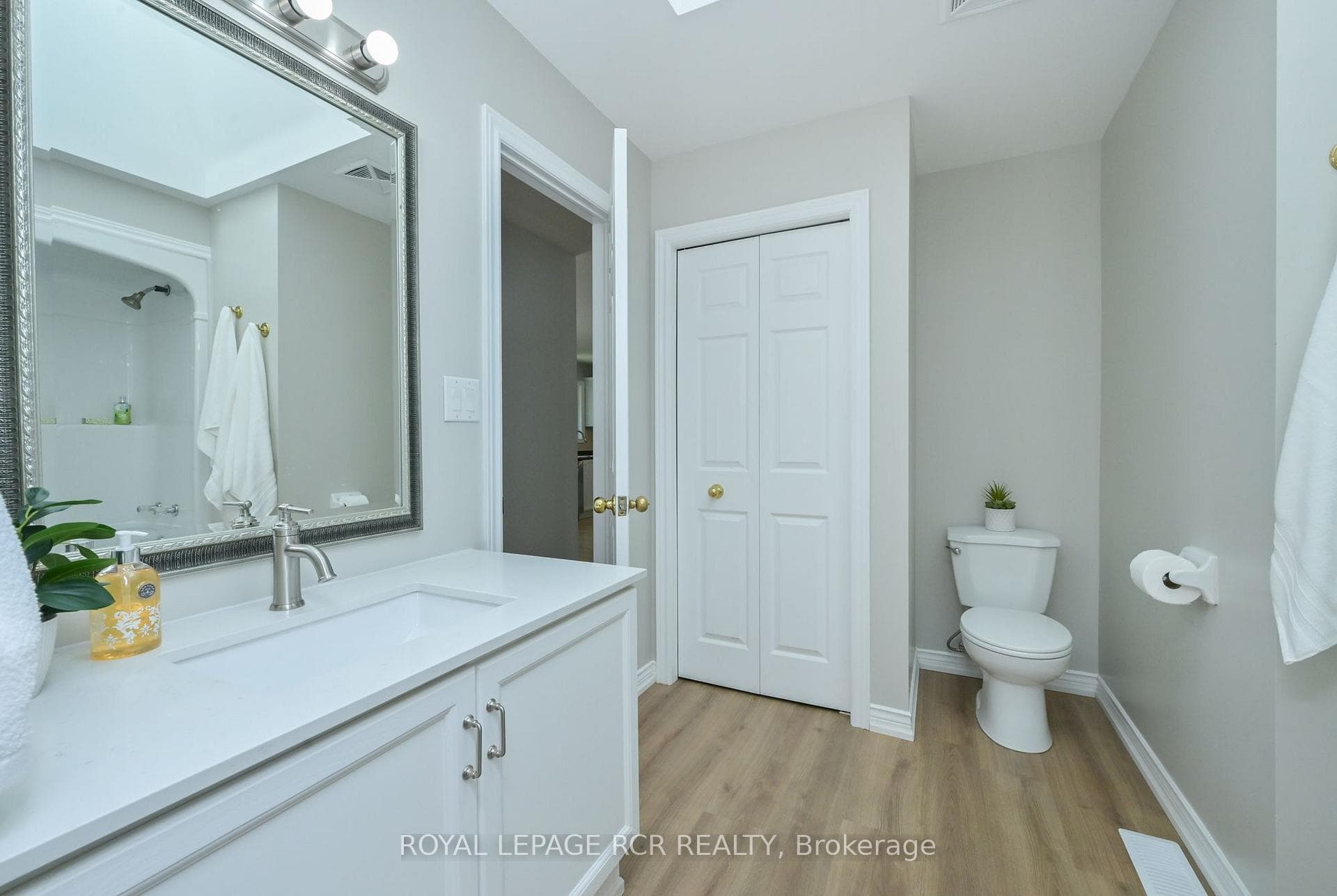 31 English Drive photo 20