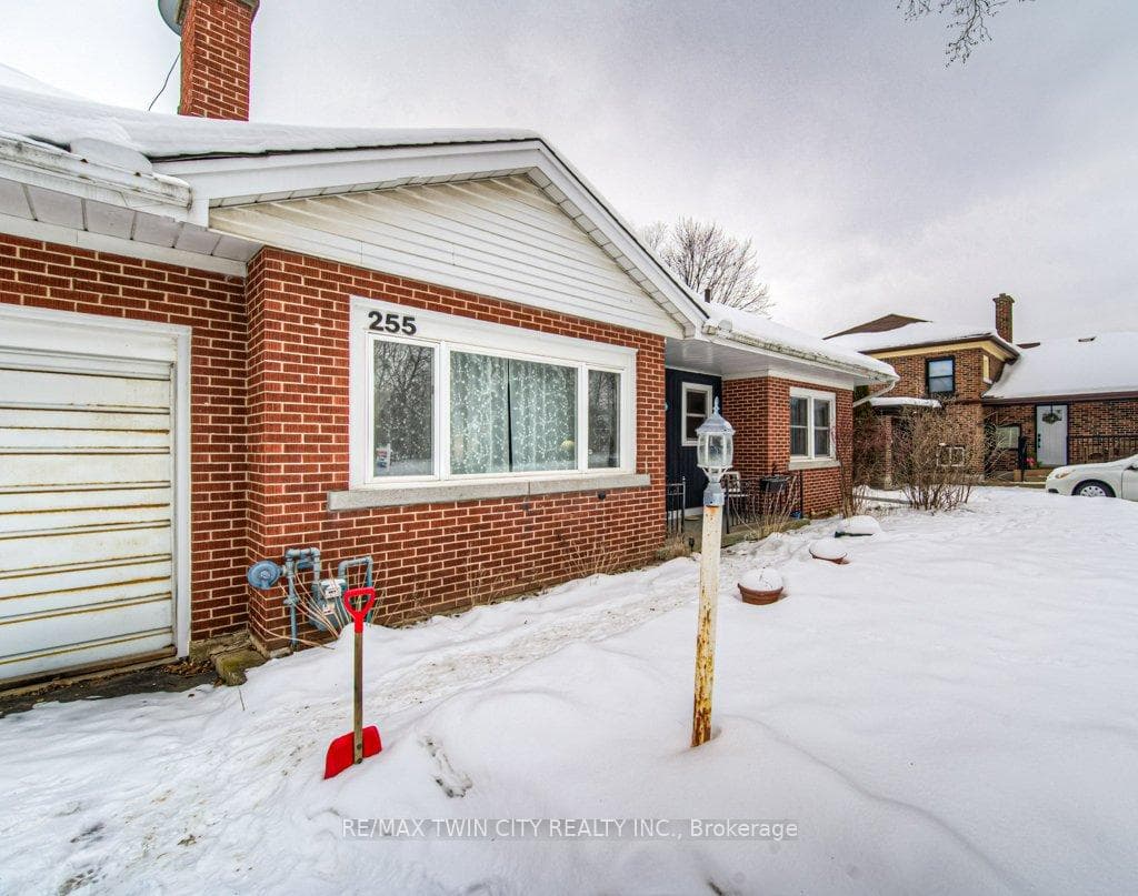 255 Bedford Road photo 4
