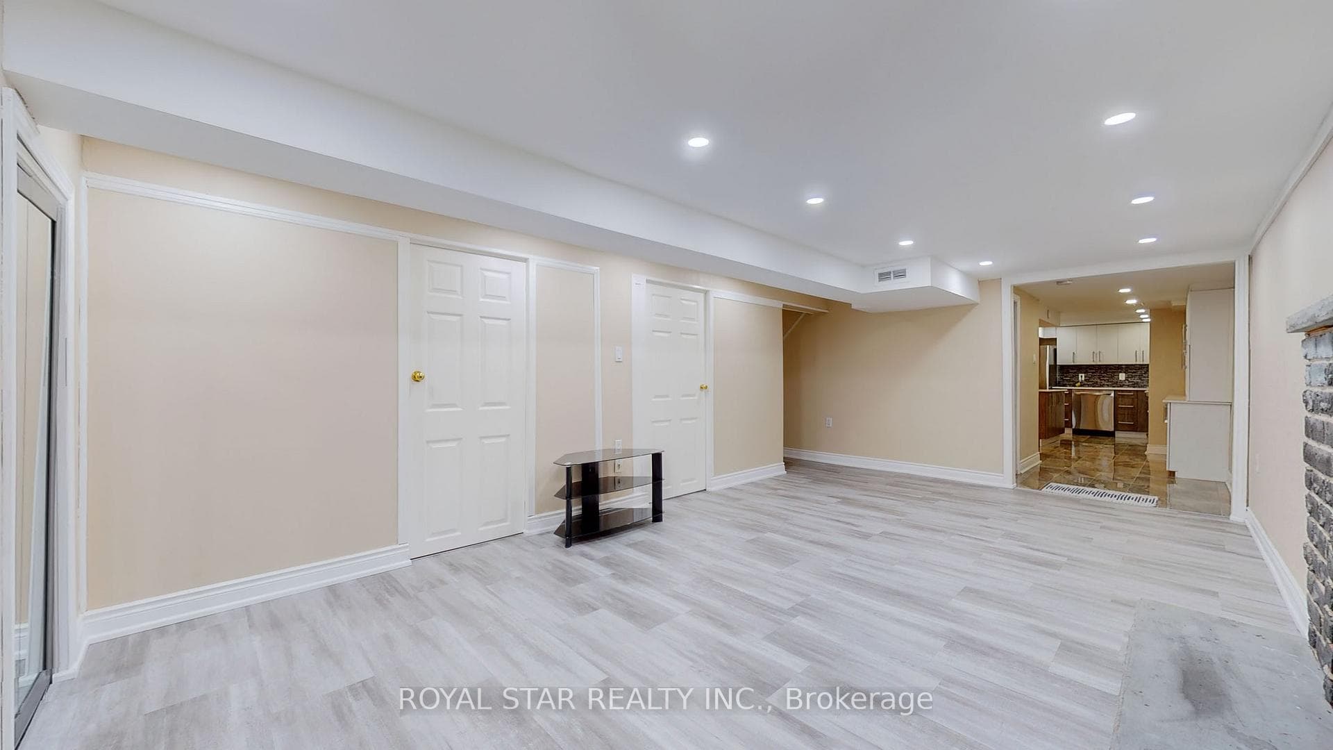 257 John Tabor Trail Unit Bsmt photo 13