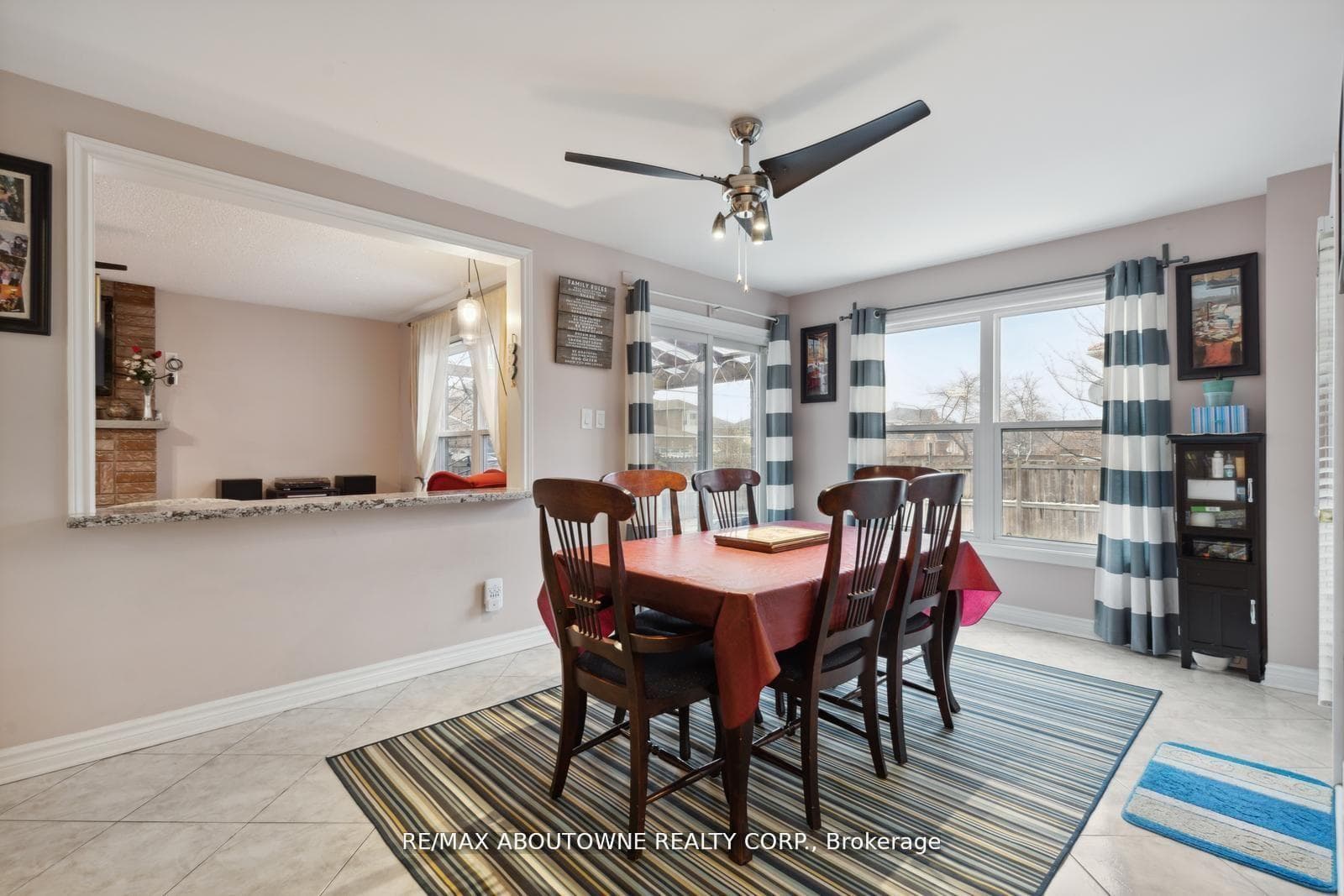 5687 Goldenbrook Drive photo 11