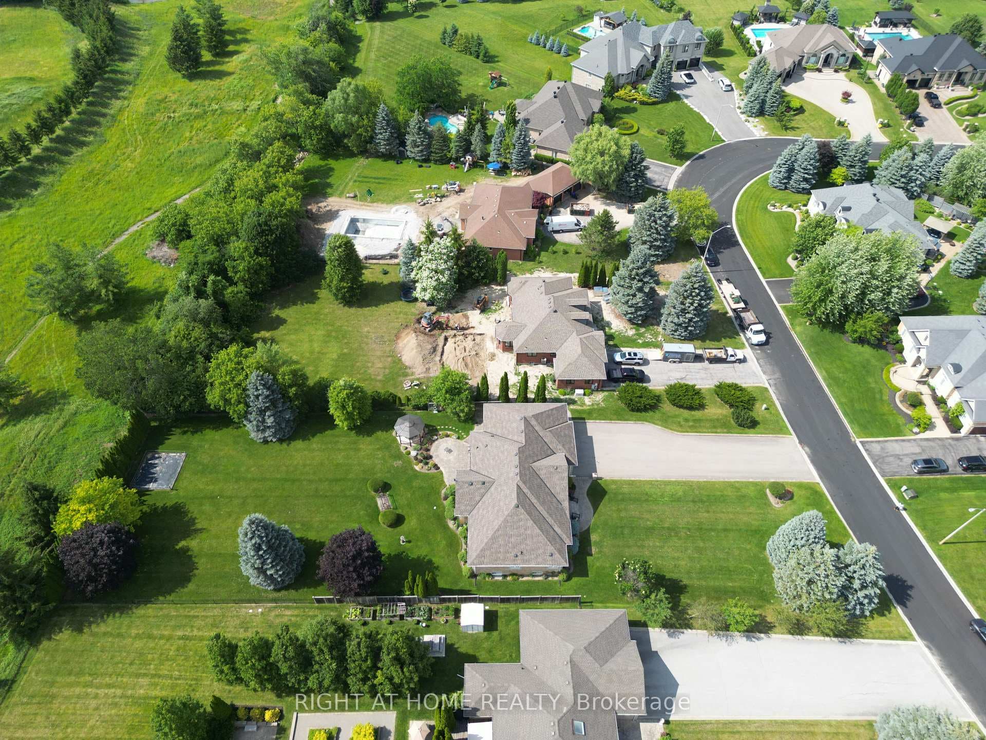 35 Golfview Boulevard photo 38
