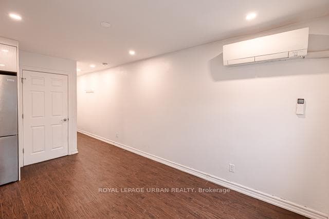991 Queen Street Unit 2 photo 6