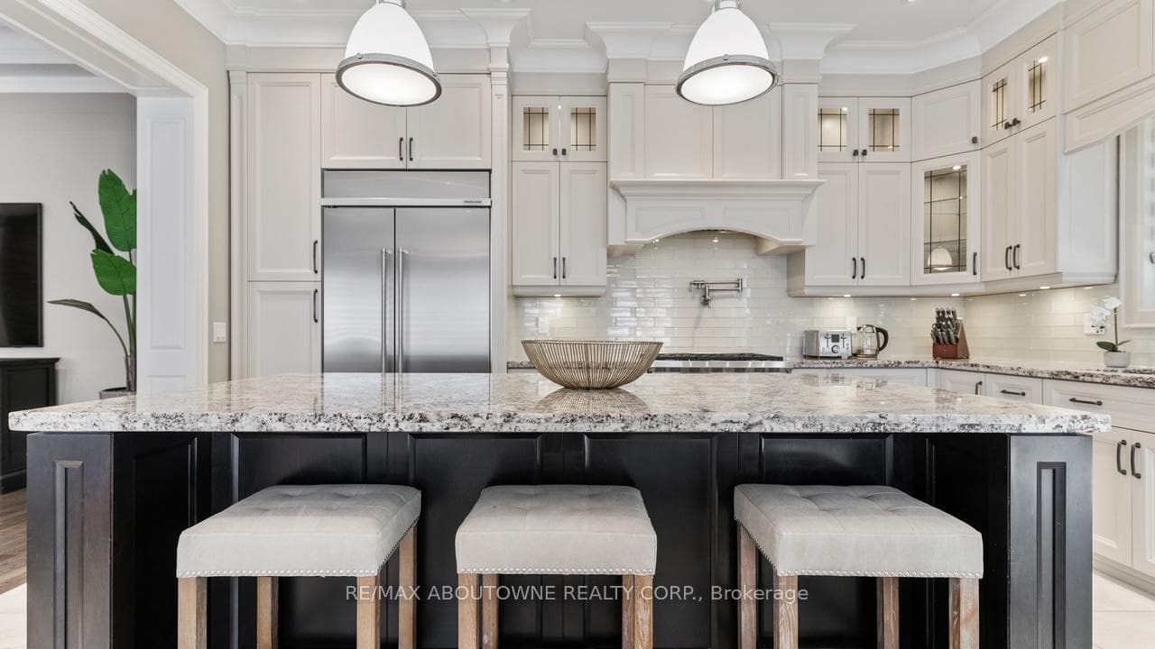 81 Brock Street photo 14