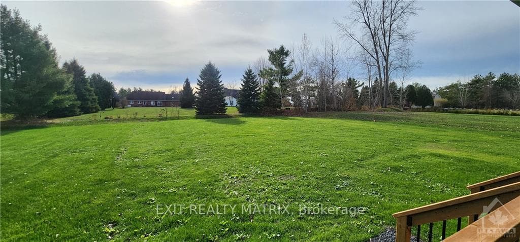 5 WHITETAIL Avenue photo 4