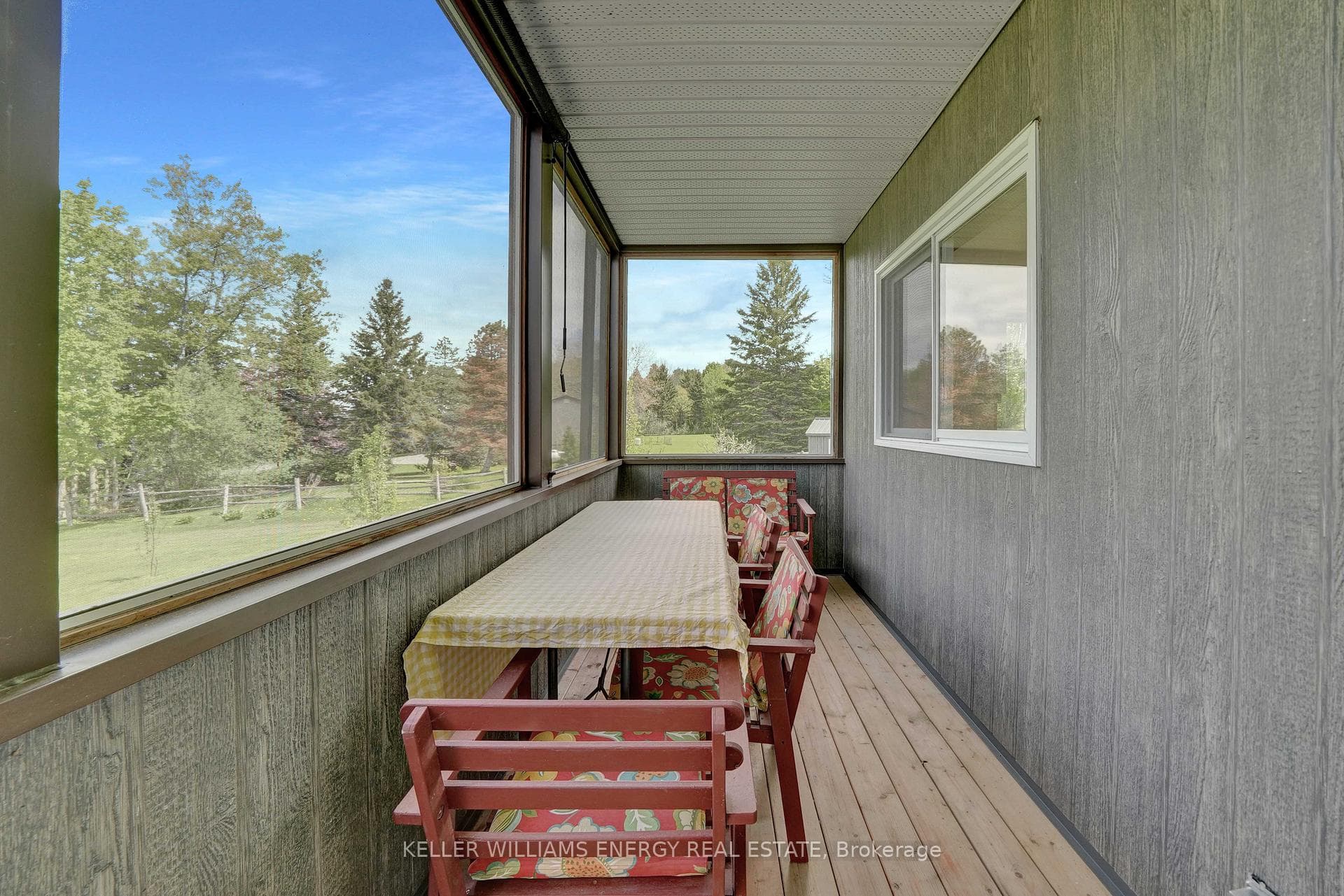 3 season sunroom off the kitchen