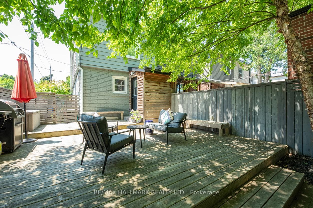 1 Byron Avenue photo 25