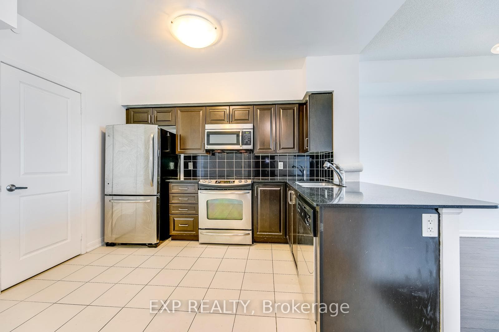 215 Sherway Gardens Road Unit 1501 photo 12