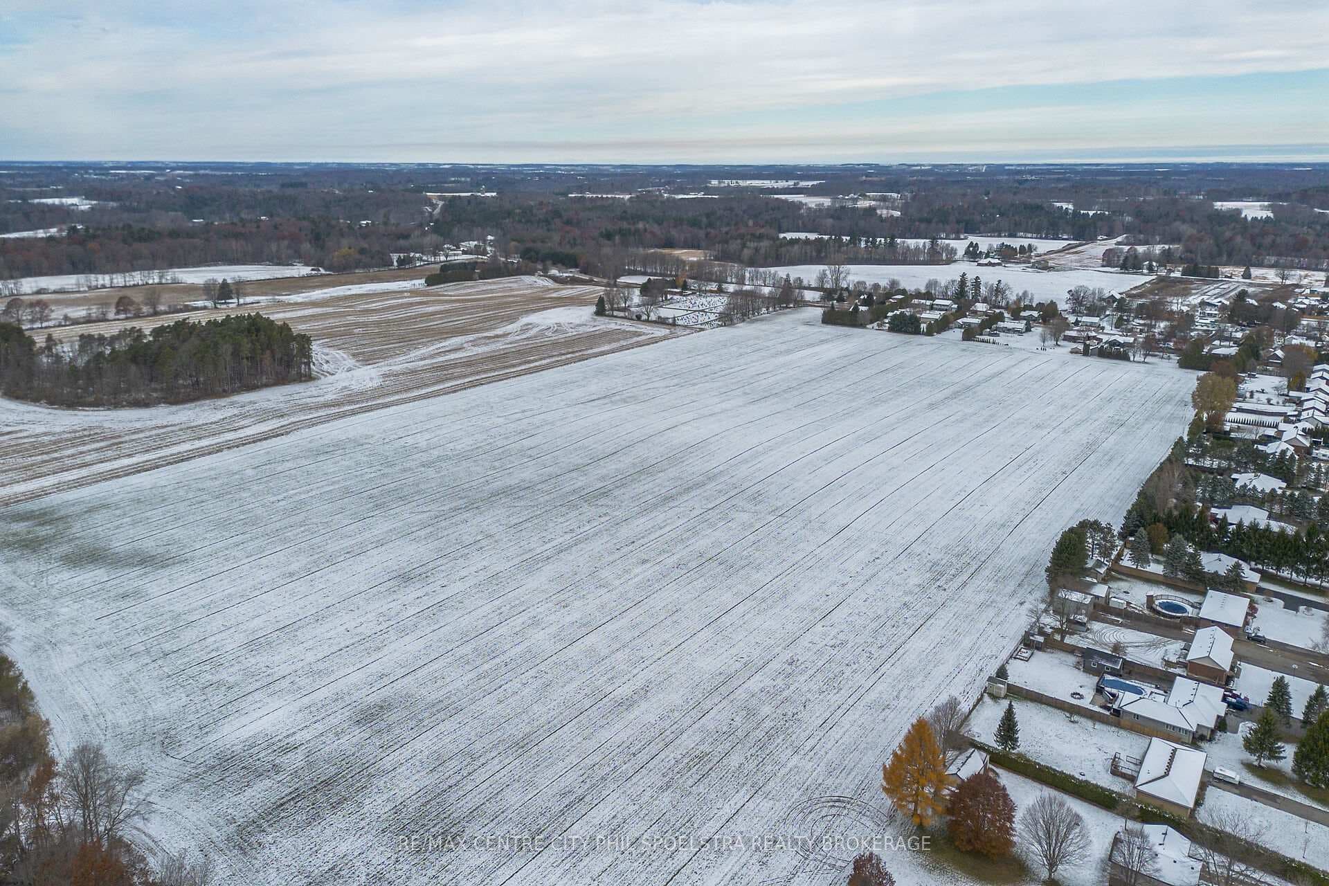 8995 Plank Road photo 6