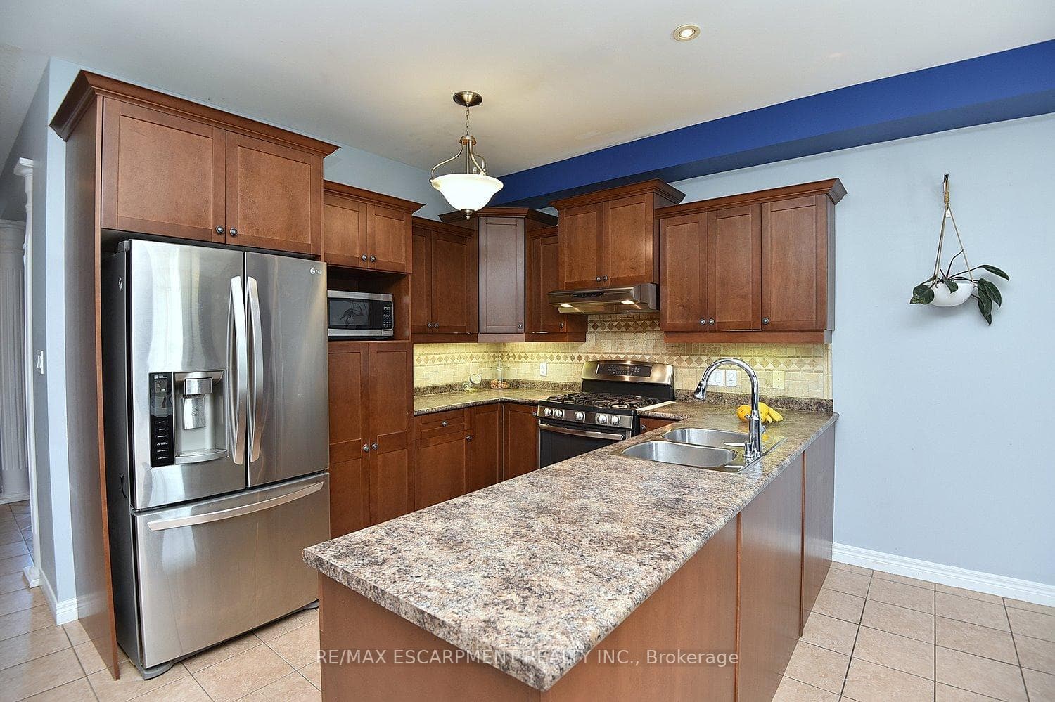 98 Kendrick Court photo 9