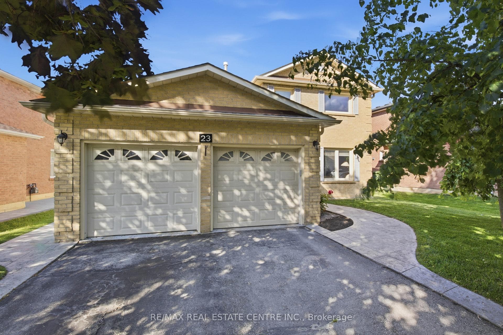 23 Deer Valley Drive photo 2